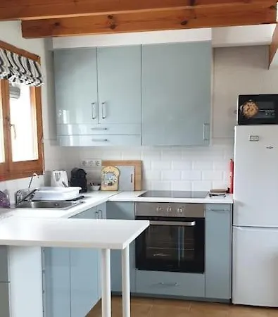 Apartment Gorgeous, Sunny With Mountain Views Denia