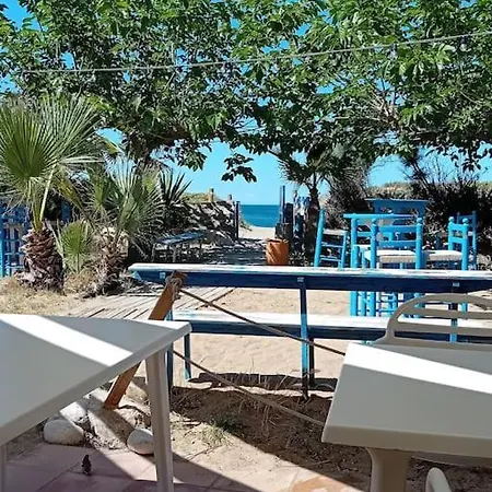 Gorgeous, Sunny With Mountain Views * Denia