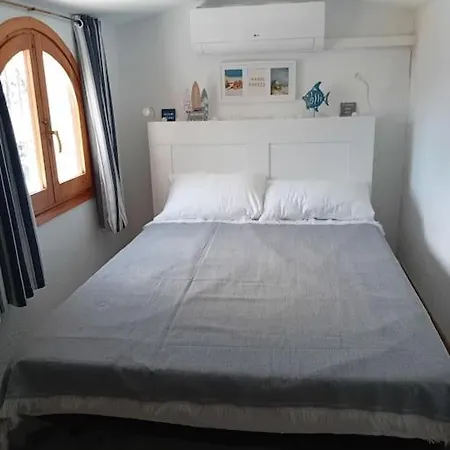 Gorgeous, Sunny With Mountain Views Apartment *